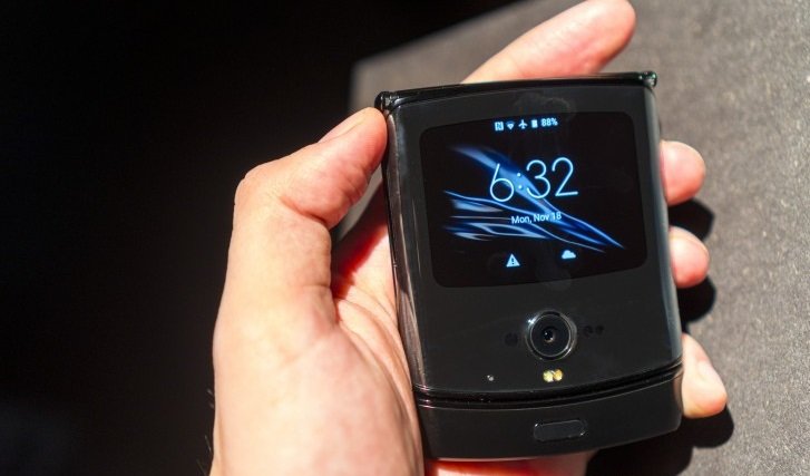 Motorola Razr 2 teknobizdeyiz