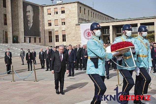 gelenek bozulmadi erdogan anitkabirdeki merasime yeniden katilmadi 0 dDOADYaH