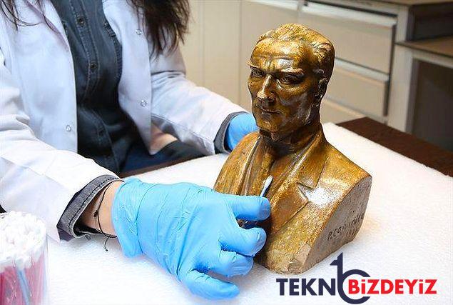 italyan heykeltirasin imzasi cikti ataturk bustunde sasirtan ayrinti 3 pNy8VyBE