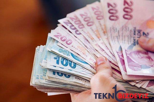 turk is acikladi aclik hududu 6 bin liranin uzerinde fakir olmamak icin 20 bin lira gerekiyor 1 QiMCfX6n