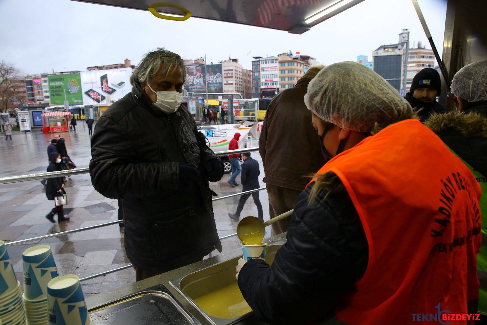 bir vatandas chpli kadikoy belediyesini cimere sikayet etti bana cipli corba icirdiler 5HsIijT3