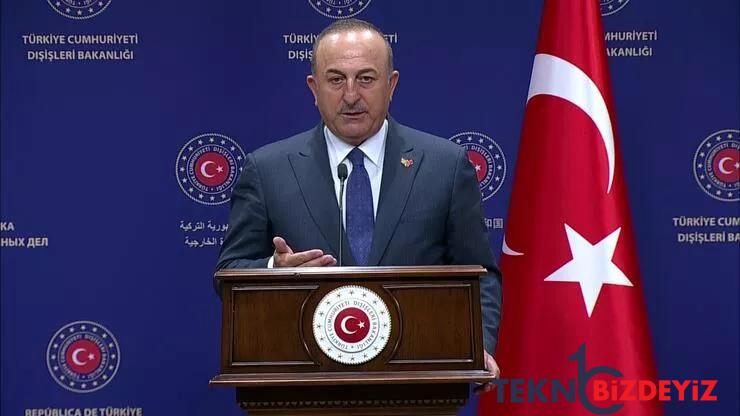 cavusoglu yunanistana sert cikti adam uzere karsilik versin adalarin egemenligi tartisilir