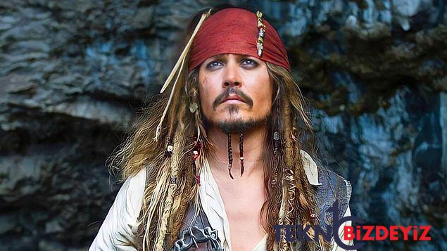 johnny deppin sozcusu akillardaki soruya karsilik verdi johnny depp tekrar jack sparrowu oynayacak mi 5