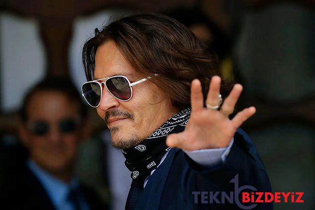 johnny deppin sozcusu akillardaki soruya karsilik verdi johnny depp tekrar jack sparrowu oynayacak mi 6 MStD82wp