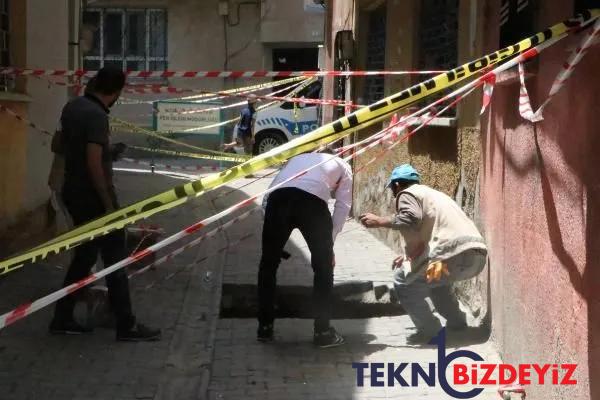 urfada yol coktu altindan roma devrine iliskin tunel cikti kpu5w894