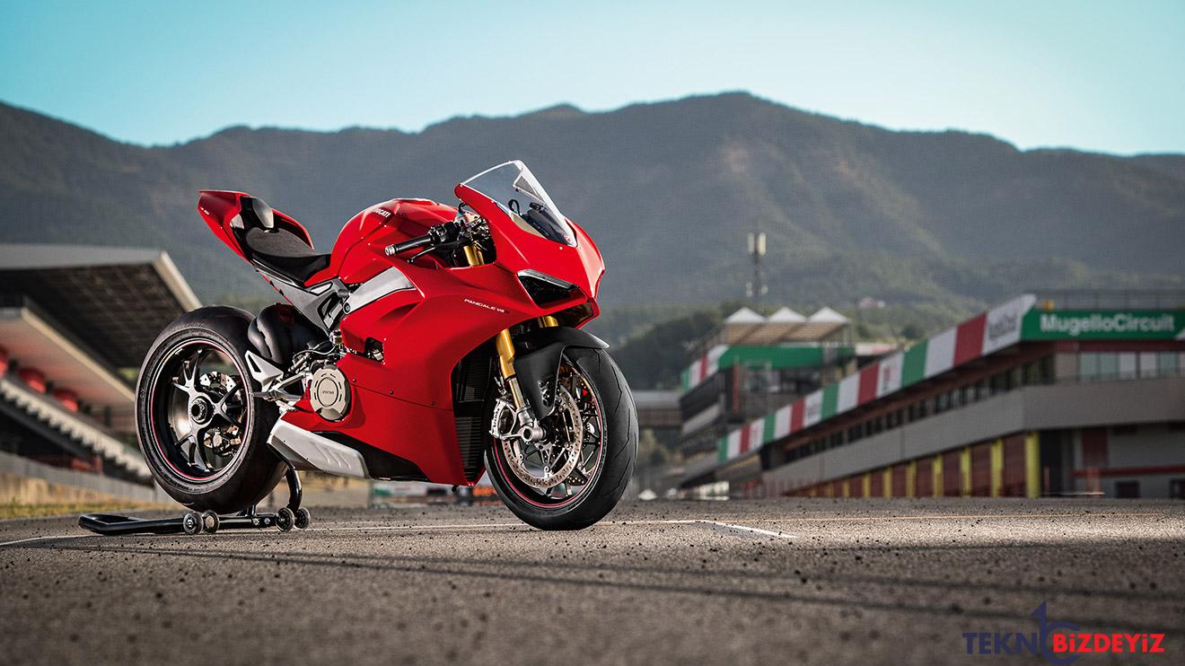 ducati nft koleksiyonu icin ripple ve nft pro ile is birligi yapiyor