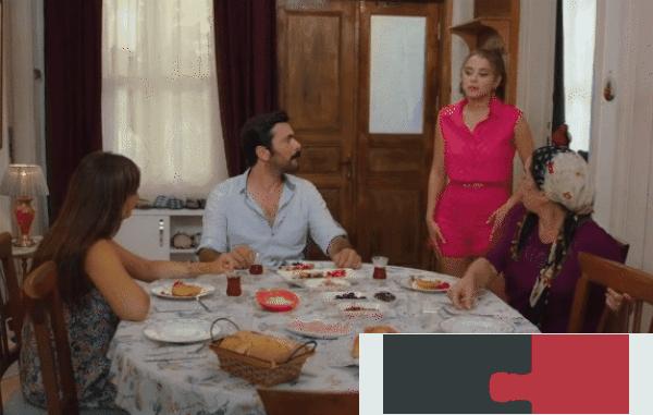 surpriz sonu ile herkesi soka ugratan seversin dizisinin 11 kisminin kiyafetleri 2 ZVRi3y8H