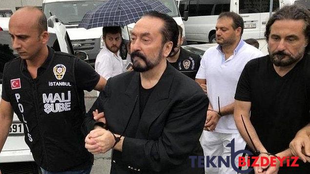 adnan oktar istesem disariya buyruk veririm lakin yapmiyorum 0 uaZbkXcX