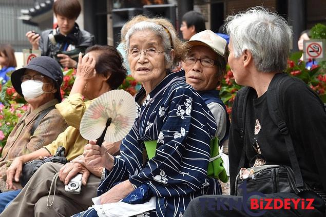 japonyada 100 yas uzeri insan sayisinda rekor 0 FYZiCzeI