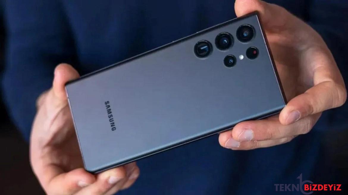 samsung kamera performansini artiran uygulamasini yayinladi 5 AQVcPZBw