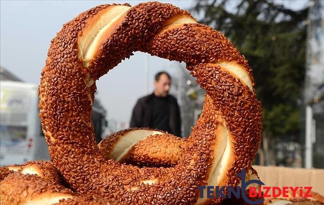 turistlere obur yerlilere obur fiyattan simit satan saticiya para cezasi 0 vRga99i7