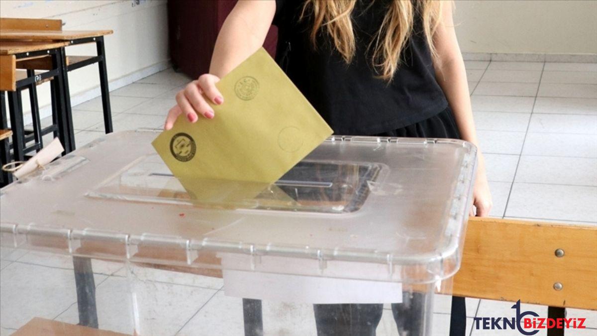 ak partinin referandum hesabi muhalefetin fire vermesini bekliyor EmZqtEHD