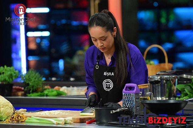 fatma ziyanin ustunluk sagladigi haftada masterchefte kim elendi 8 nbU7seND