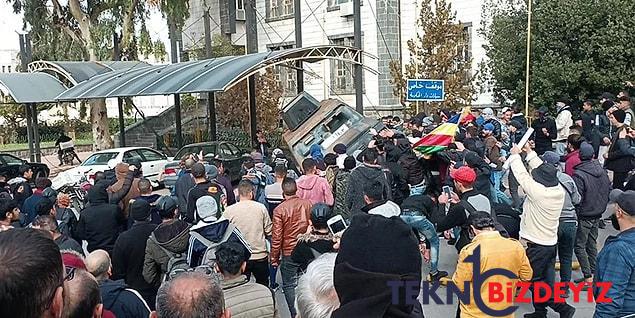 esad rejimi gucleri hayat pahaliligini protesto eden halka ates acti 1 sivil oldu 2 MGl4kJBb