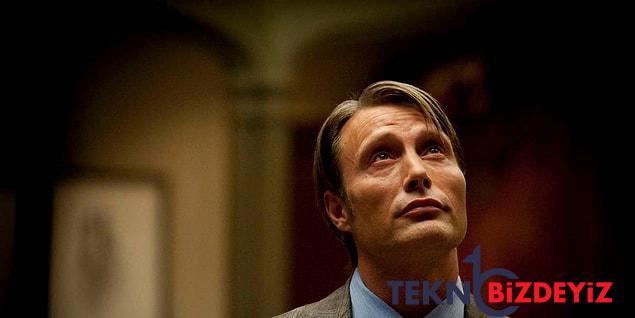 karizmasiyla ve oyunculuguyla gonulleri fetheden mads mikkelsenin rol aldigi dizi ve sinemalar 11 yRQ9VlAT