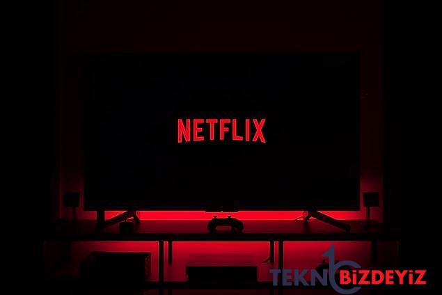 netflix kabin gorevlisi ariyor 385 bin dolar maas 1 2kmMMK4n