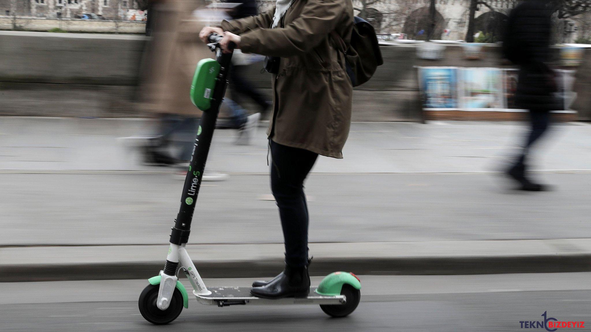 pariste scooter referandumu kalsin mi kalksin mi yX69ZCp7