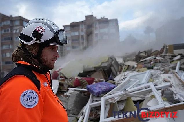 fransiz mizah mecmuasi charlie hebdonun yakisiksiz cizimine abrar sabbahdan tokat uzere karsilik geldi 1