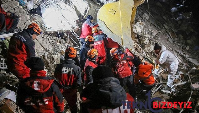 sabah muharriri babaoglundan allahu ekber yazisi vidi vidiyi kesin 0 PmWhFaGb