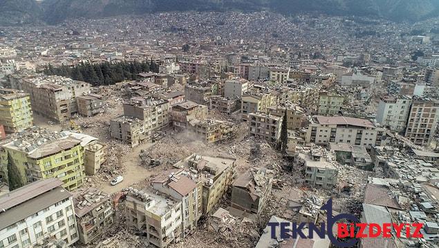 tiktok fenomeni feride ozdinc afet bolgesi hatay iskenderundan paylastigi pozlarla buyuk reaksiyon cekti 0 8g4m5HYU