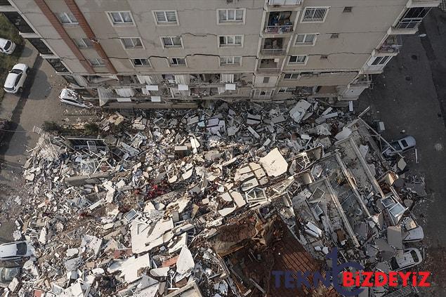 unlu sef omur akkorun deprem bolgesine fiyatsiz hizmet veren restorani yine hayat lokantasi 0 WmuSjKUB